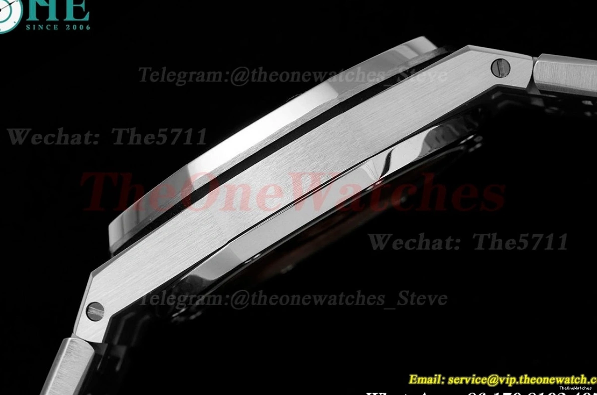 8F A5800 Oak 34mm Ladies SS SS 77350 Dial  Royal Blue 0316